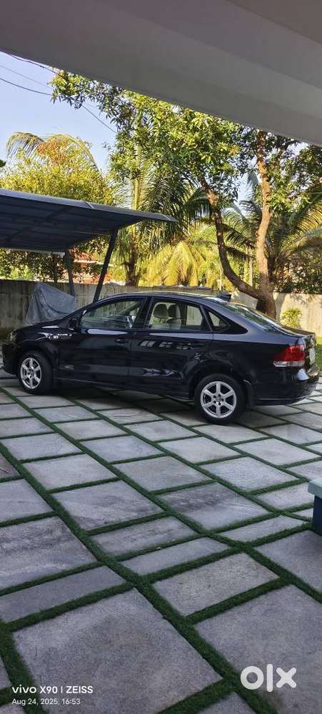 Volkswagen Vento 1.6 Highline Plus 16 Alloy, 2013, Petrol