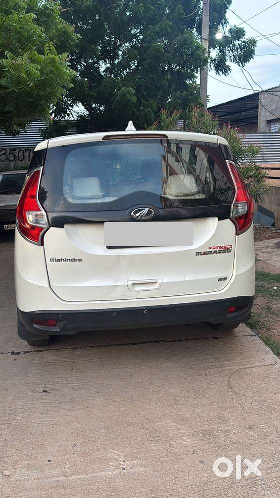 Mahindra Marazzo Diesel 2019