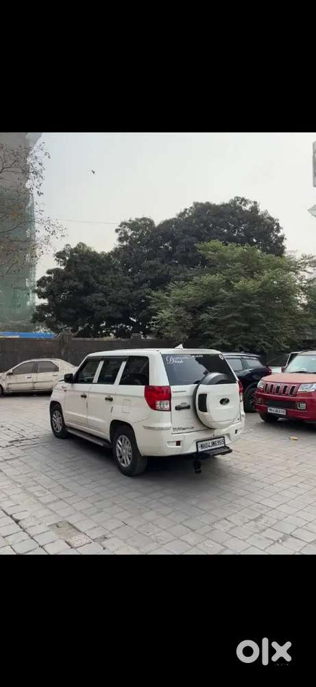Mahindra Tuv 300 Plus 2018
