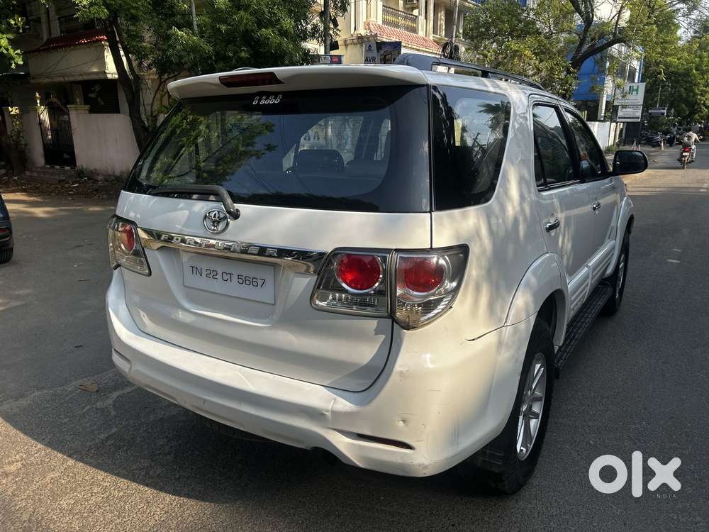 Toyota Fortuner 3.0 4x2 Automatic, 2012, Diesel