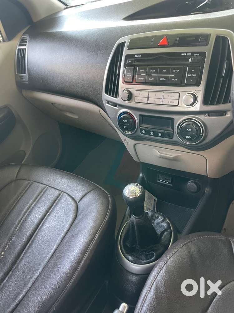 Hyundai Petrol Manual 2014 Car