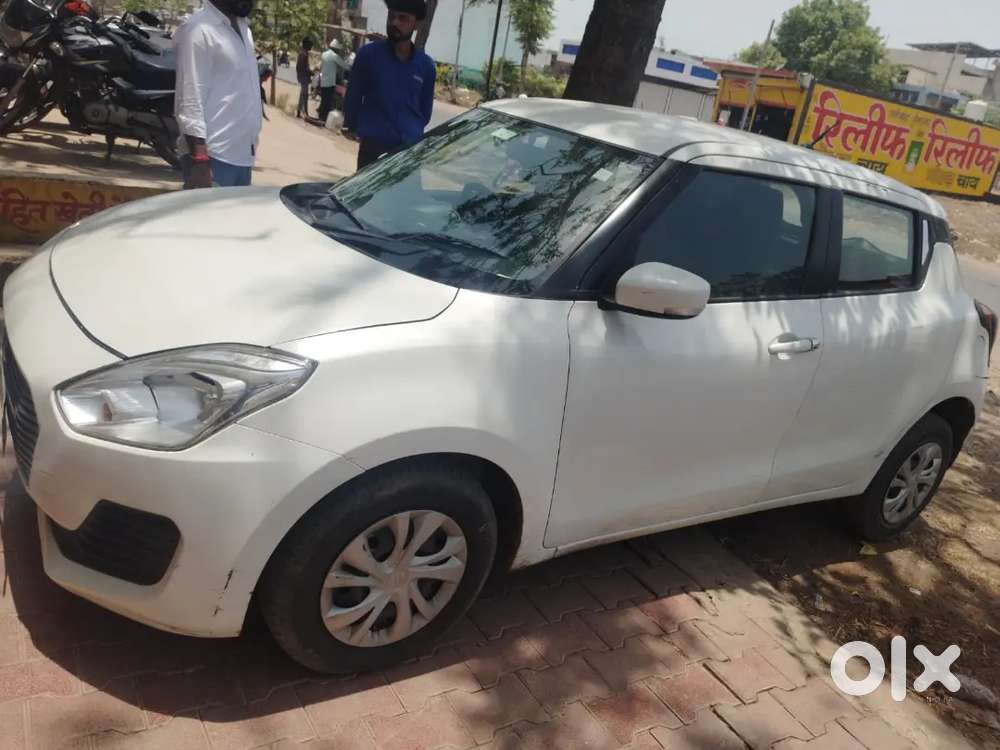 Maruti Suzuki Swift Petrol Manual 2021