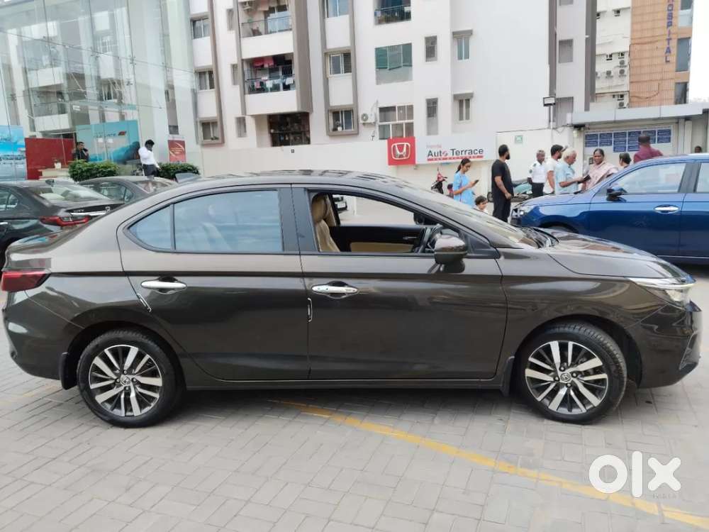 Honda City I-vtec Cvt Zx, 2022, Petrol