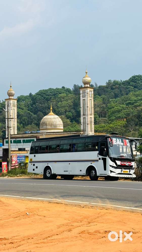 Ashok Leyland Stile 2014