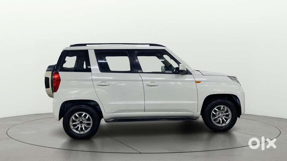 Mahindra Tuv 300 Mhawk100 T8, 2015, Diesel