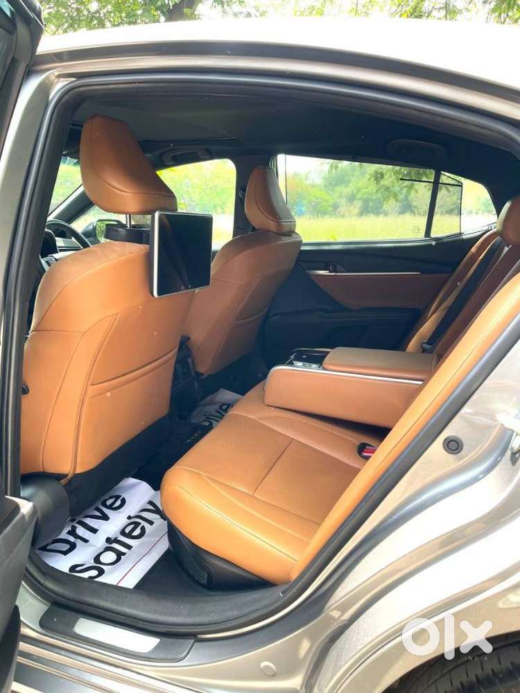 Toyota Camry 2.5 Hybrid, 2025, Petrol