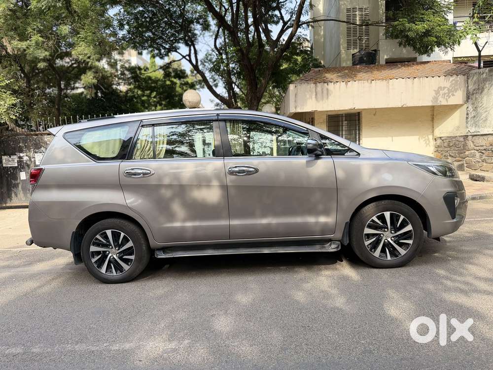Toyota Innova Crysta 2.4 Z 7 Str, 2022, Diesel