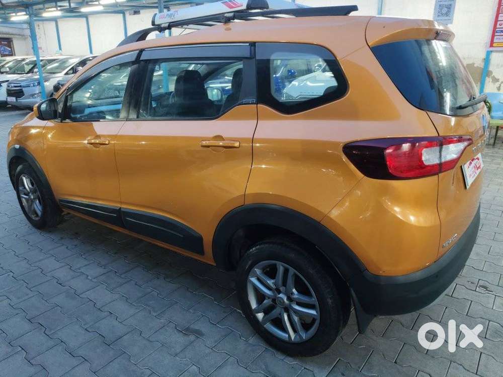 Renault Triber Rxz, 2019, Petrol