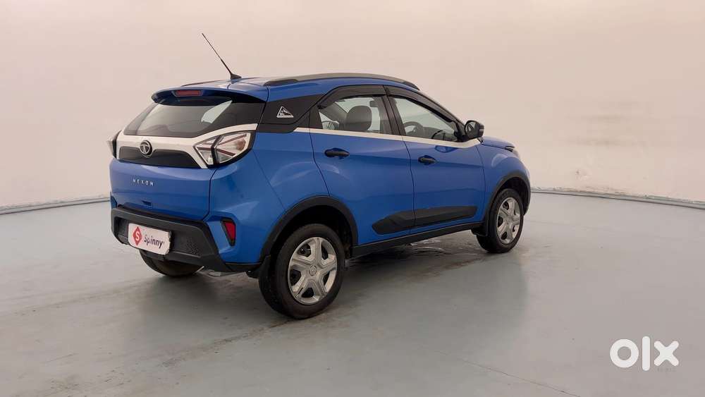 Tata Nexon 1.2 Revotron Xm (s), 2020, Petrol