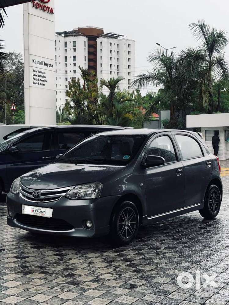 Toyota Etios Liva G, 2013, Petrol