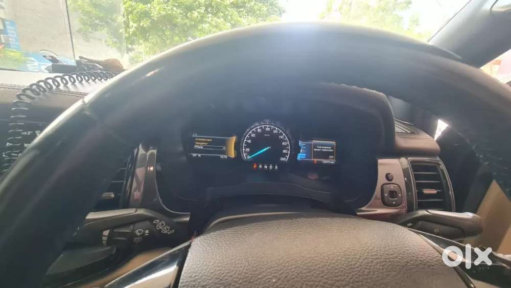 Ford Endeavour 3.2 Titanium At 4x4, 2017, Diesel