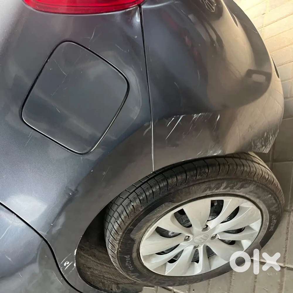 Maruti Suzuki Baleno 2017 Petrol Well Maintained