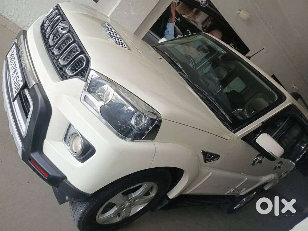 Mahindra Scorpio Classic 2.2 S 11 Mt 7 Str, 2021, Diesel