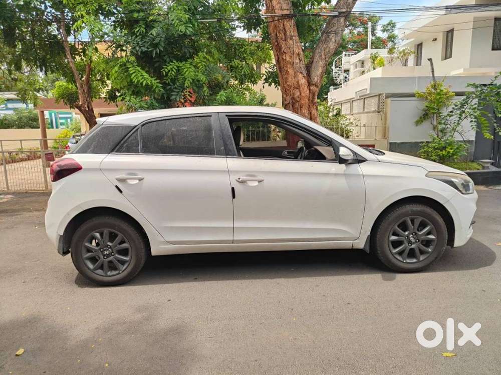 Hyundai Elite I20 Sportz (o) 1.2, 2020, Petrol