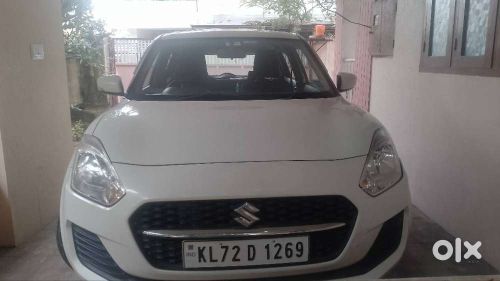 Maruti Suzuki Swift 2021 Petrol 70000 Km Driven