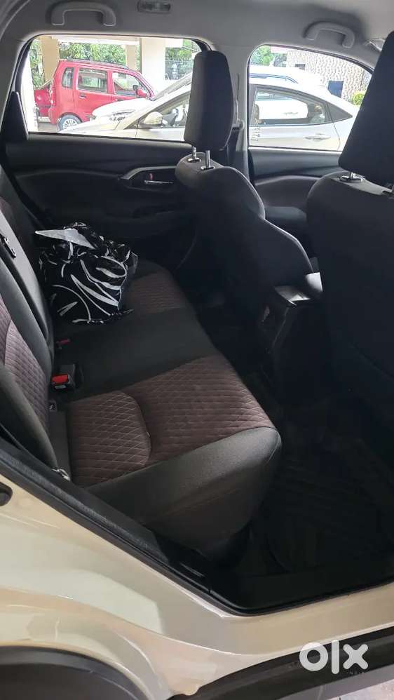 Maruti Suzuki Grand Vitara 2025 Petrol Chandigarh No. 6700 Km Driven