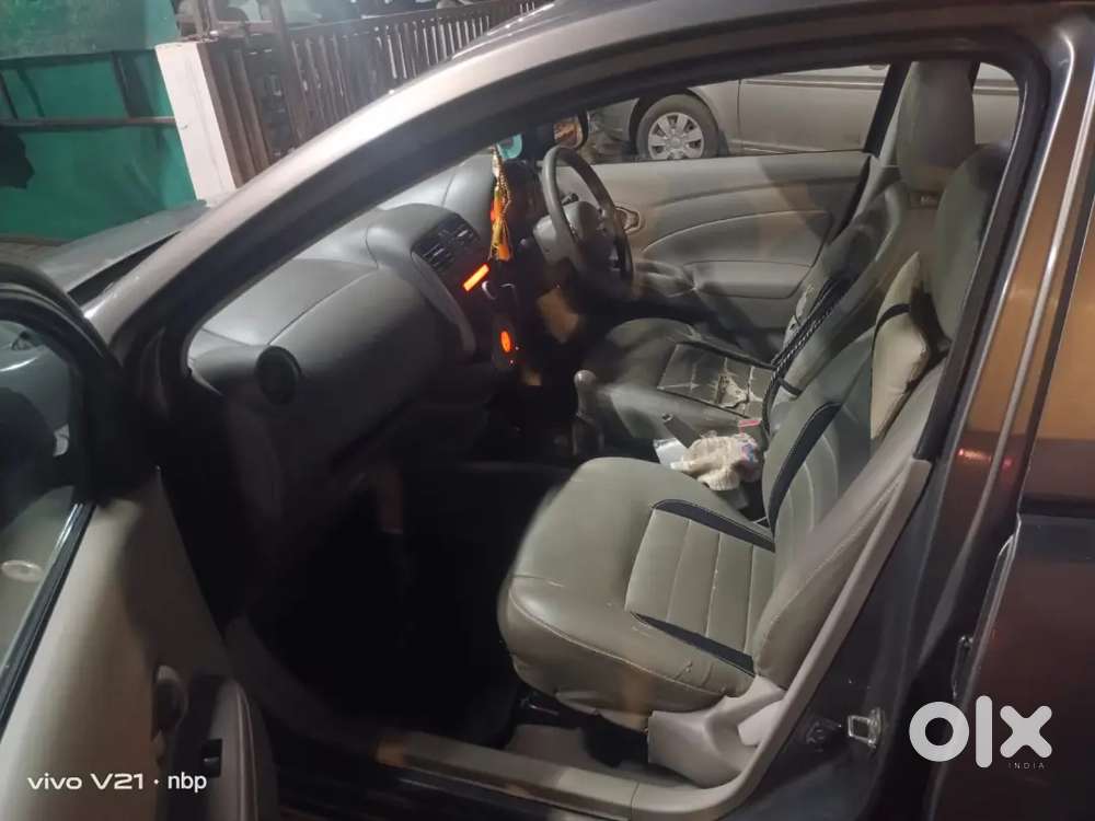Nissan Sunny 2013