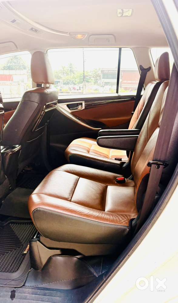 Toyota Innova Crysta 2017