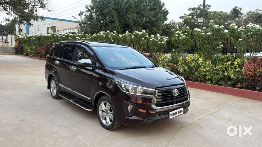 Toyota Innova Crysta