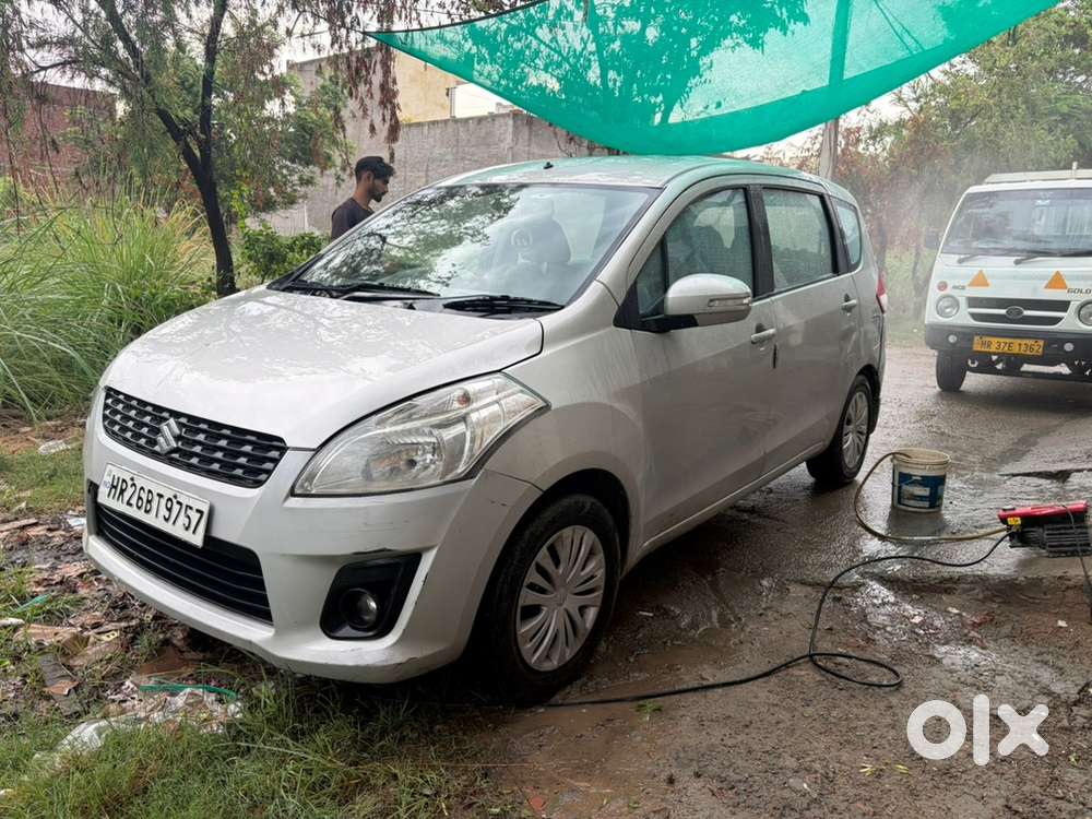 Maruti Ertiga Vxi 2012