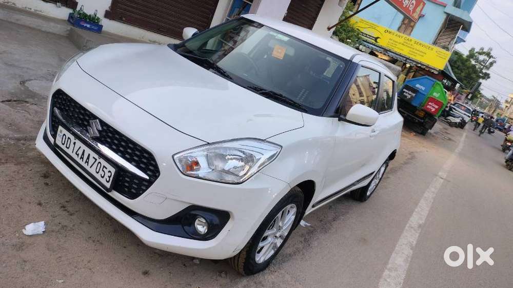 Maruti Suzuki Swift Zxi Plus, 2022, Petrol