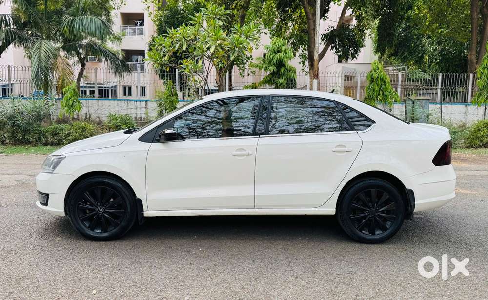 Skoda Rapid [ ] 1.5 Ambition Plus Tdi At, 2019, Diesel