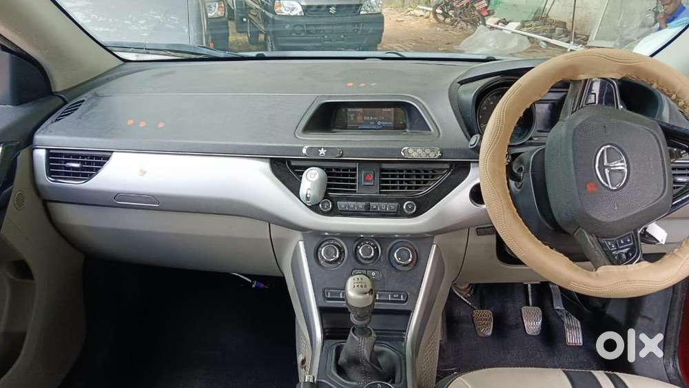 Tata Nexon 2019 Petrol 70000 Km Driven