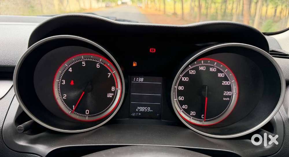 Maruti Suzuki Swift Vxi Optional, 2021, Petrol