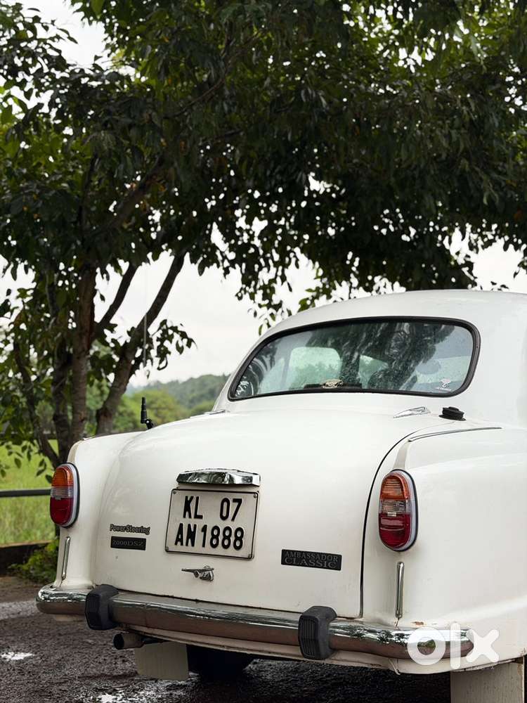 Ambassador Classic 2003 Car