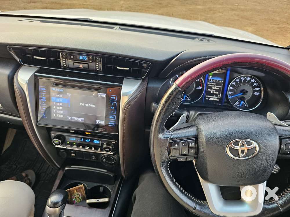 Toyota Fortuner [2021-ongoing] 2.8 2wd Diesel At, 2020, Diesel