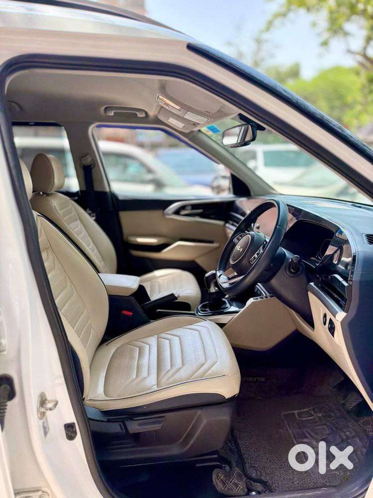 Kia Carens 1.4 Luxury Turbo 7 Str, 2022, Petrol