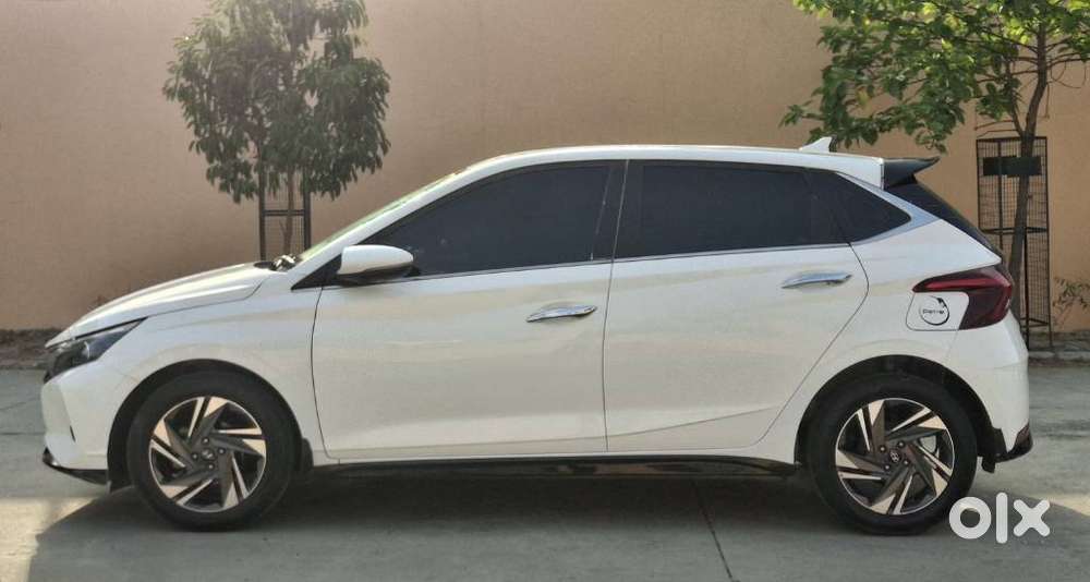 Hyundai New I20 1.2 Asta (o) Mt, 2021, Petrol