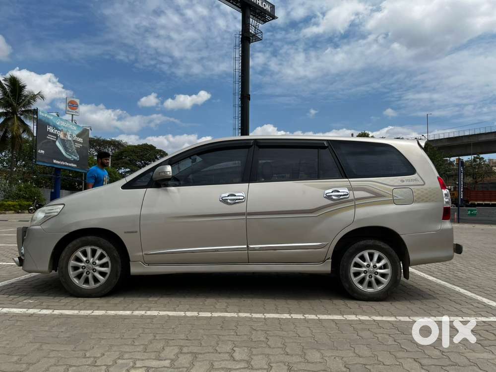 Toyota Innova Diesel 2014