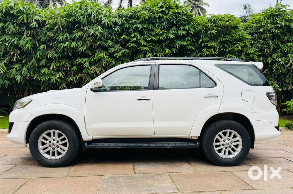 Toyota Fortuner 3.0 4x2 Mt, 2014, Diesel
