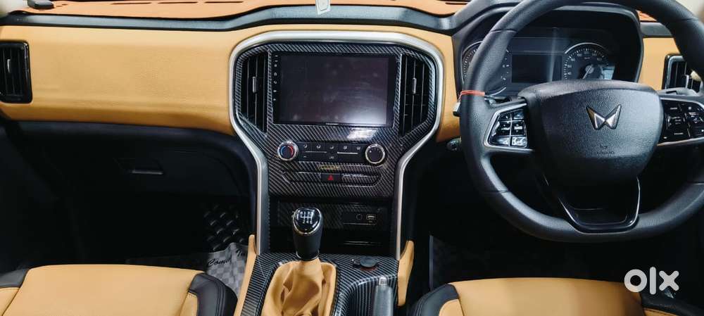 Mahindra Scorpio-n 2.0 Z2 Petrol Mt 7 Str, 2025, Petrol