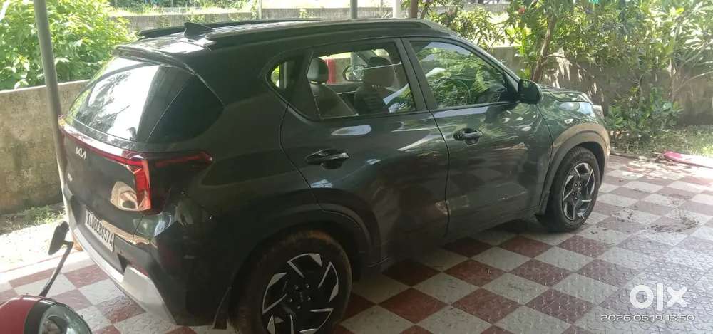 Kia Sonet 2024 Petrol 5000 Km Driven