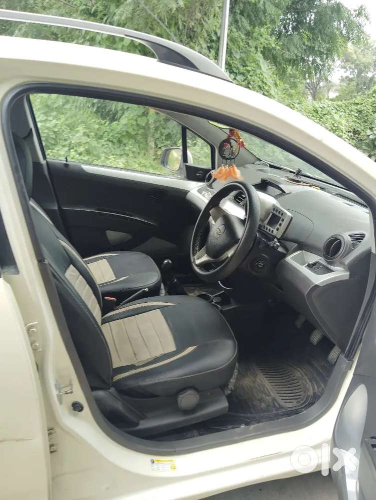Chevrolet Aveo 2013 Petrol