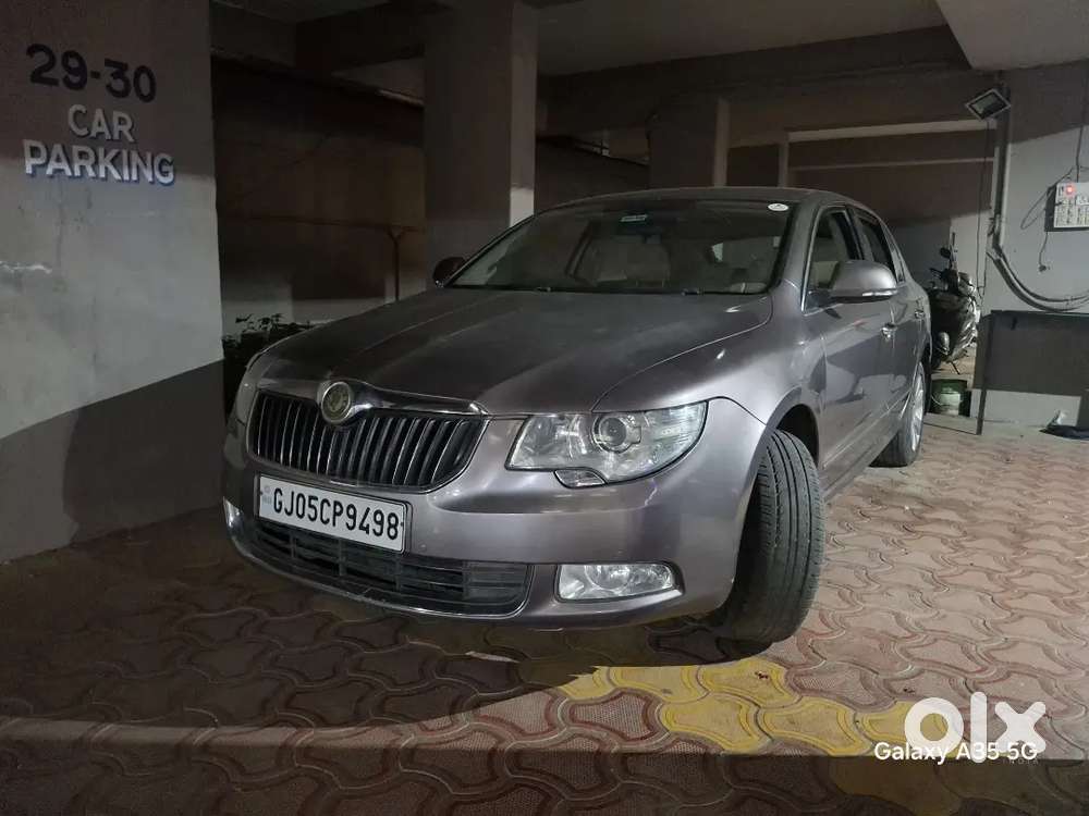 Skoda Superb Elegance 1.8 Tsi