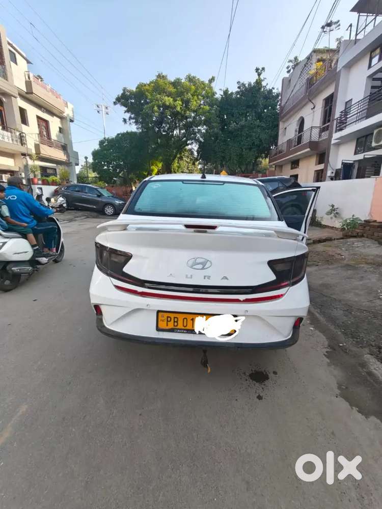 Hyundai Aura Sx Cng 2024