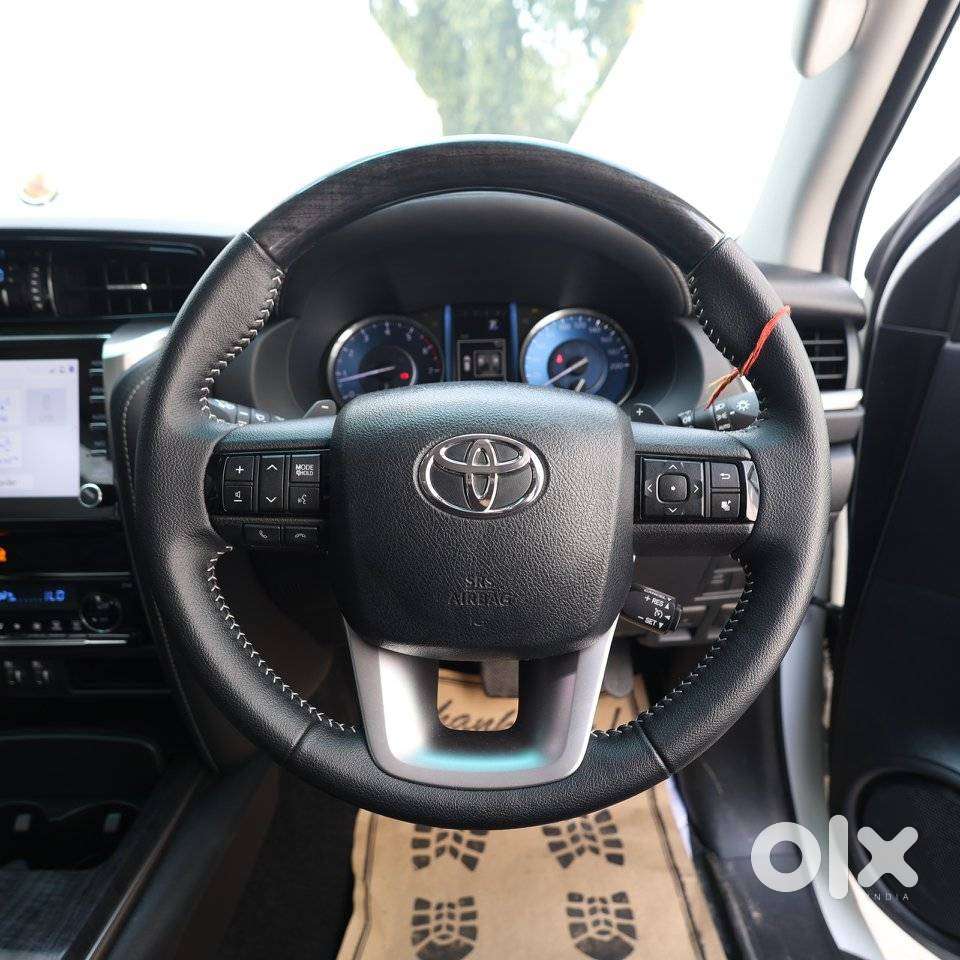 Toyota Fortuner 3.0 4x2 Automatic, 2024, Petrol