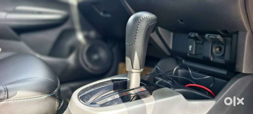 Honda Jazz V Cvt, 2017, Petrol