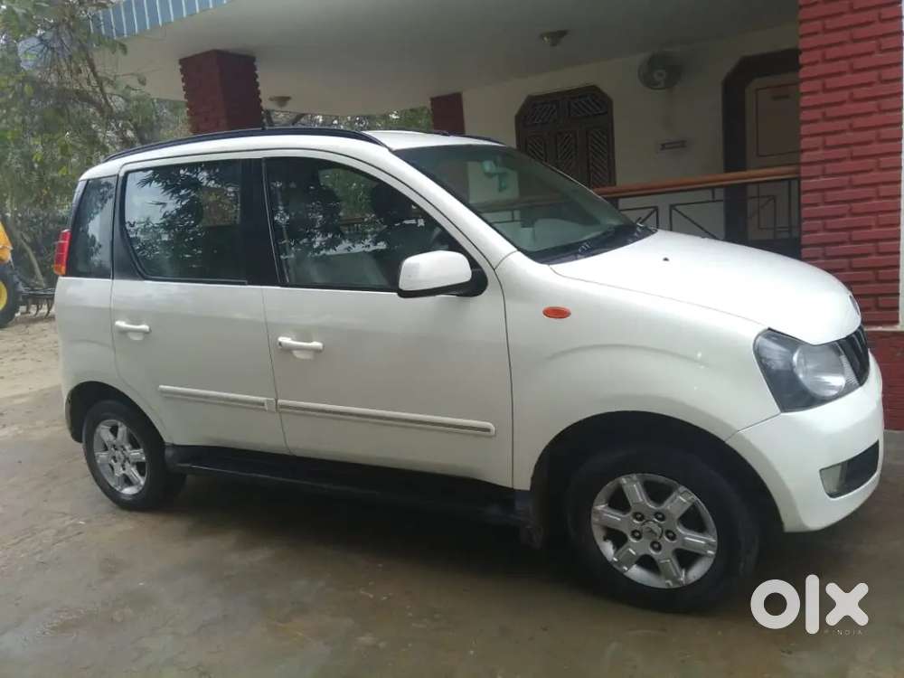 Mahindra Quanto 1.5 C8 2012