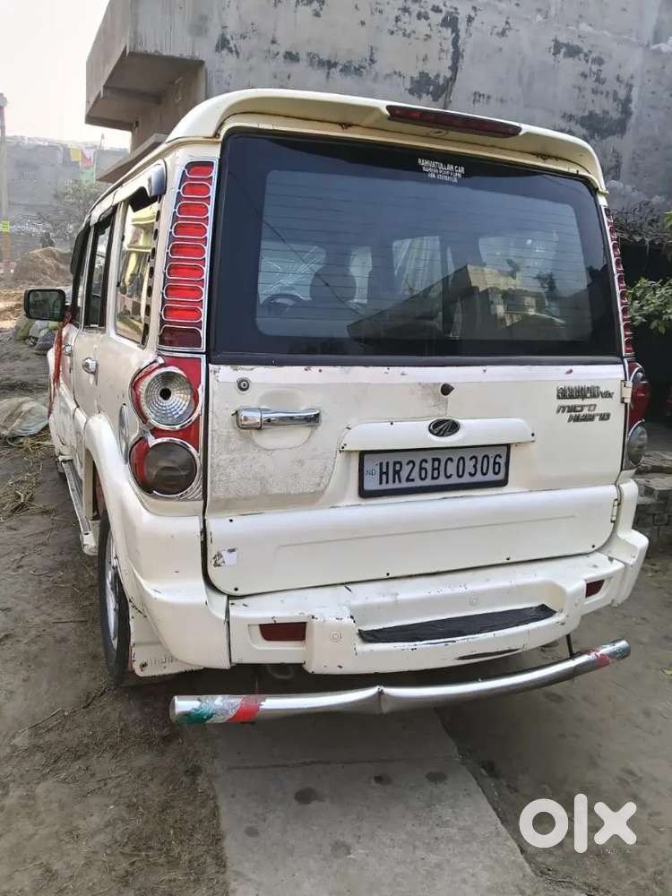 Mahindra Scorpio