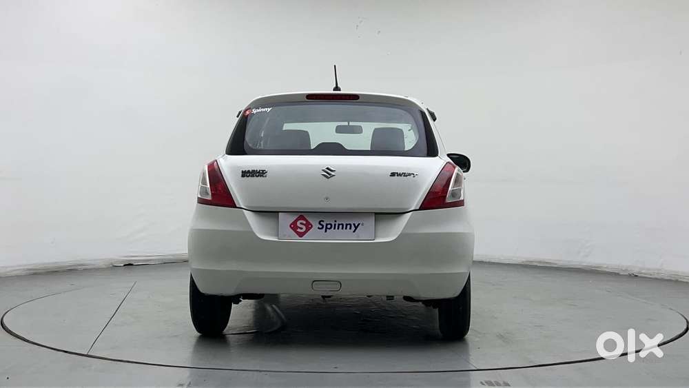 Maruti Suzuki Swift 1.2 Lxi (o), 2017, Petrol