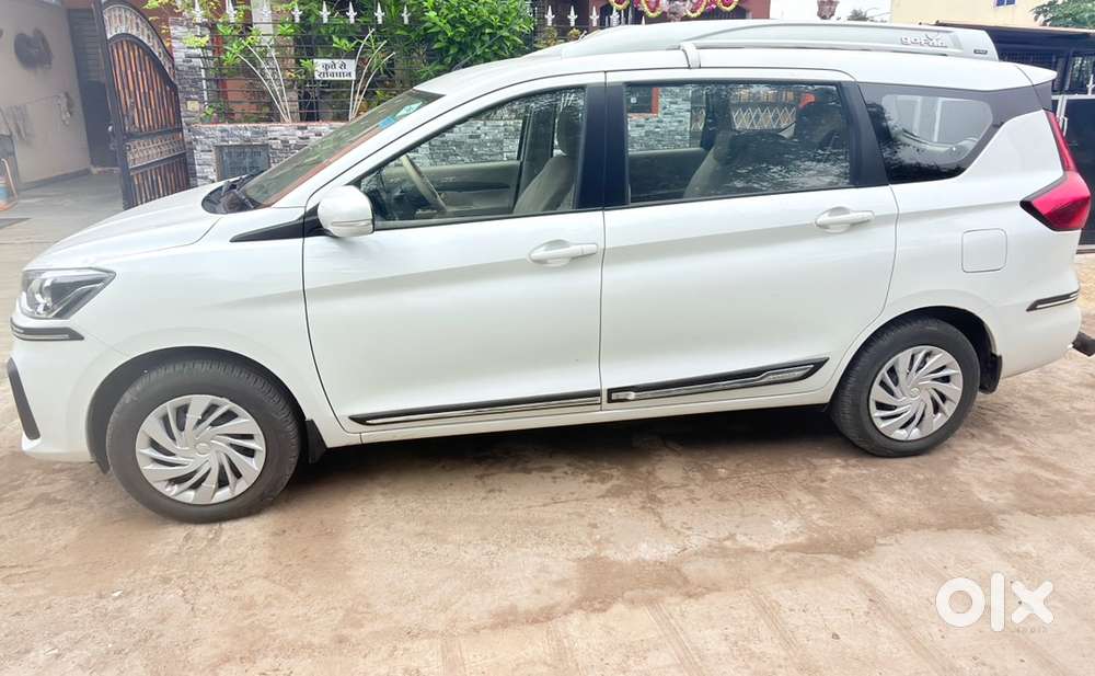 Maruti Ertiga Vxi Cng 2026
