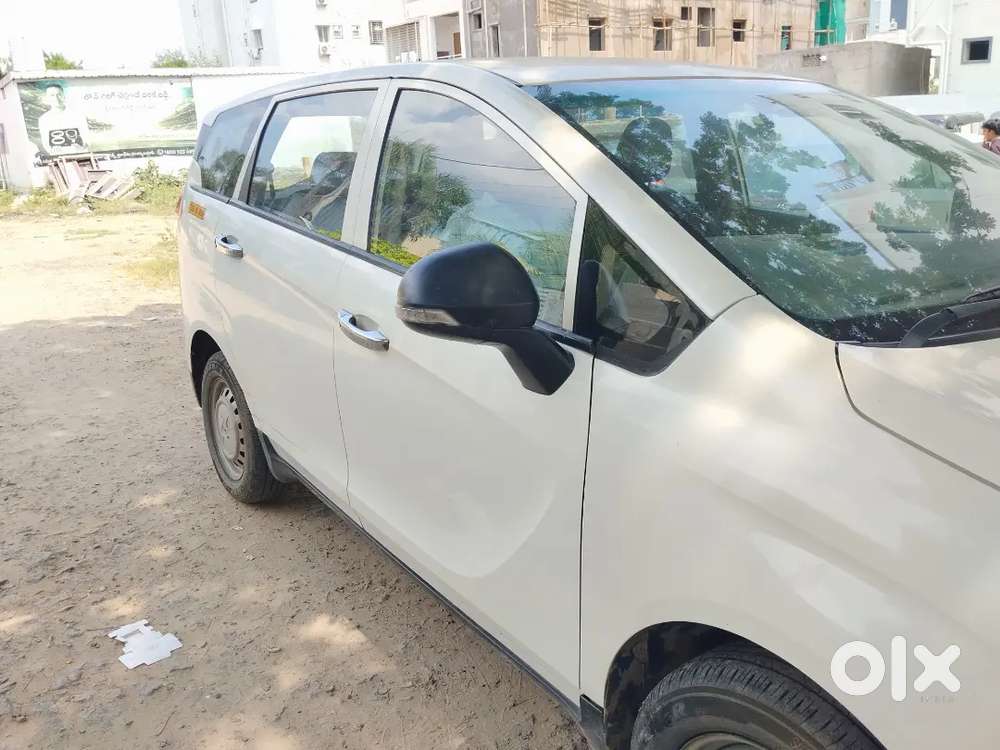 Mahindra Marazzo Diesel 2022 2nd Owner