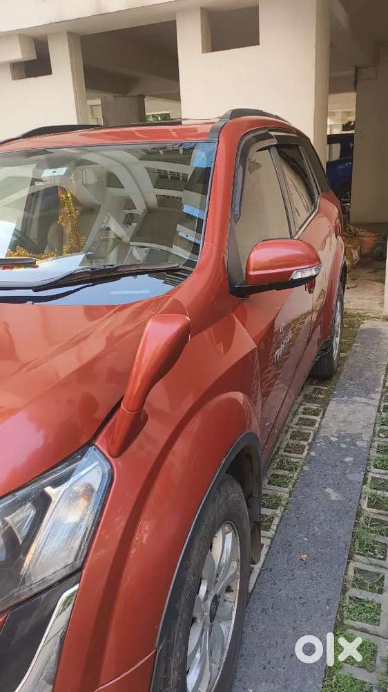 Mahindra Xuv500 2.2 W10 2015 All Papers Ok Tax Till 2030