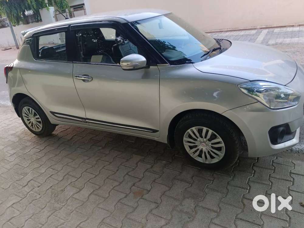 Maruti Suzuki Swift Vxi + Manual, 2021, Petrol