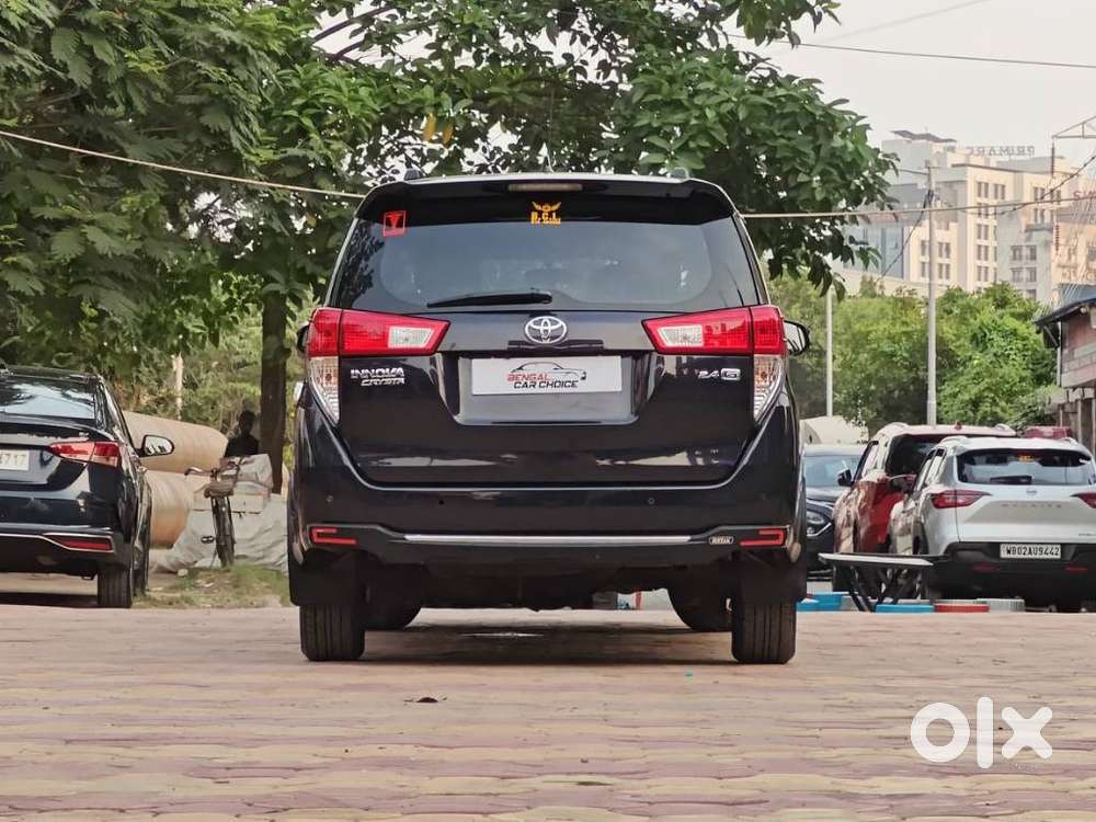 Toyota Innova Crysta 2.4 G Mt 8s, 2022, Diesel