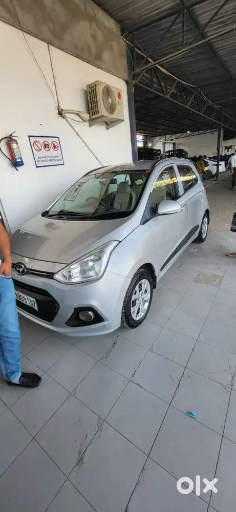 Hyundai Grand I10 2016 Cng & Hybrids 137000 Km Driven